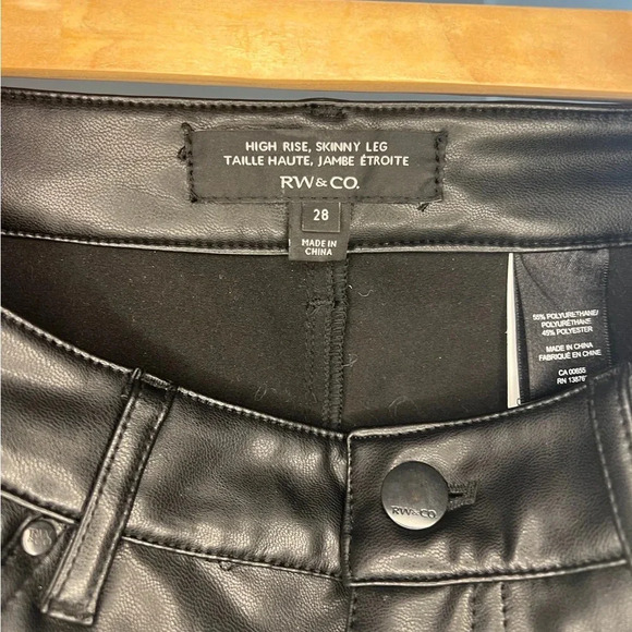 Faux Leather Skinny  Pants - Picture 2 of 2